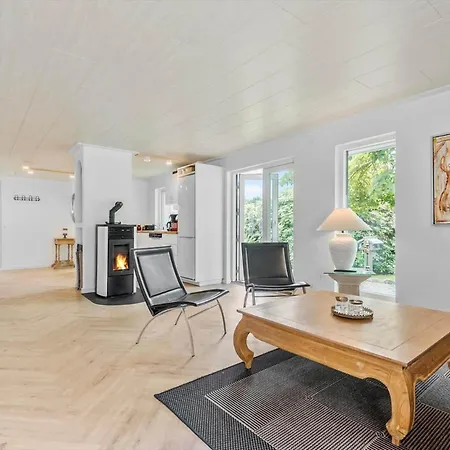 8169-praesto-bakkestien-25 Дом отдыха *