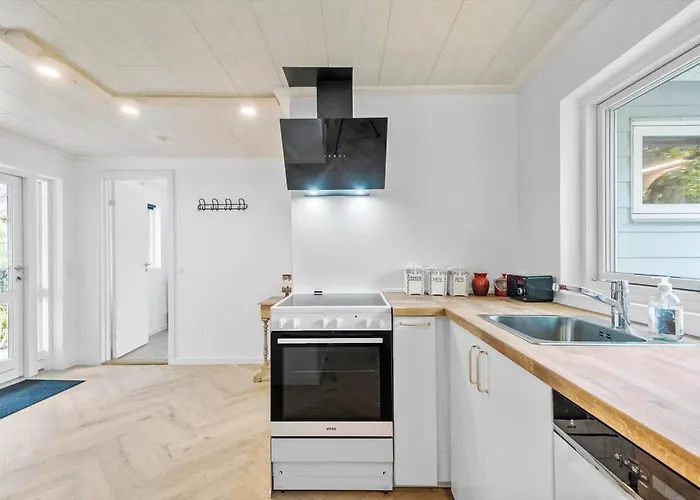 Дом отдыха 8169-praesto-bakkestien-25 *