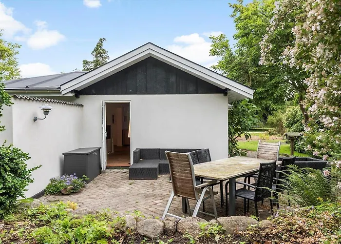 8169-praesto-bakkestien-25 Престё